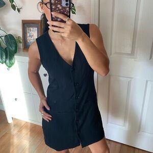 Abercrombie & fitch black button dress